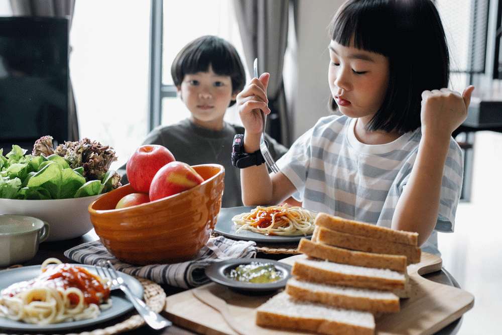 How to Survive Picky-Eating Toddlers Without Losing Your Cool