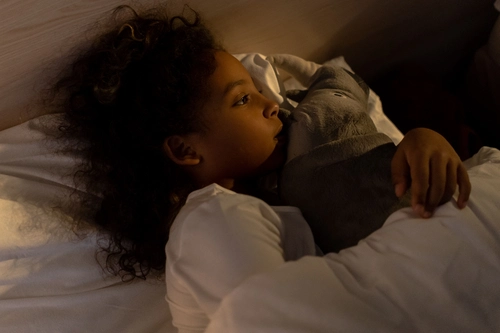Why Your Child Suddenly Refuses to Sleep — Simple Fixes That Work