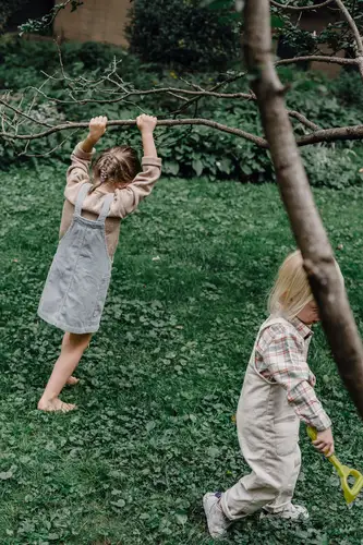 Discipline a Child Without Yelling or Hitting: Honest Guide