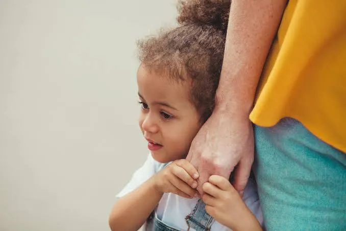 How to Help a Shy Child Socialize
