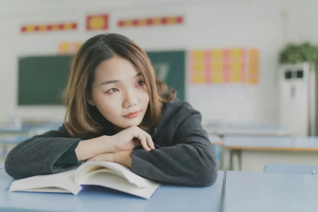 How to Deal with an Unmotivated Teenager: A Practical Strategy