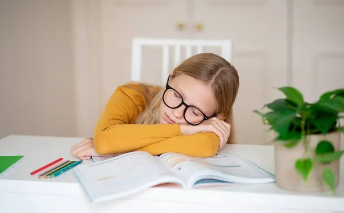 How to Stop Your Child From Procrastinating on Homework