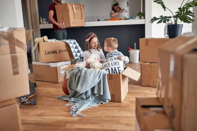 How to Help Child Cope with Moving: Smooth Steps