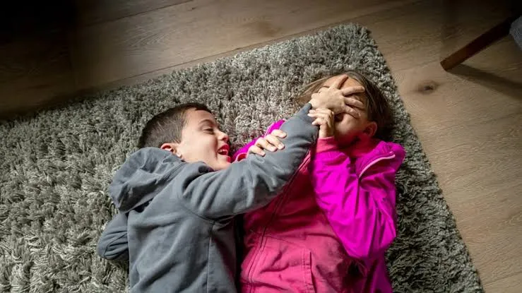 How to Handle Sibling