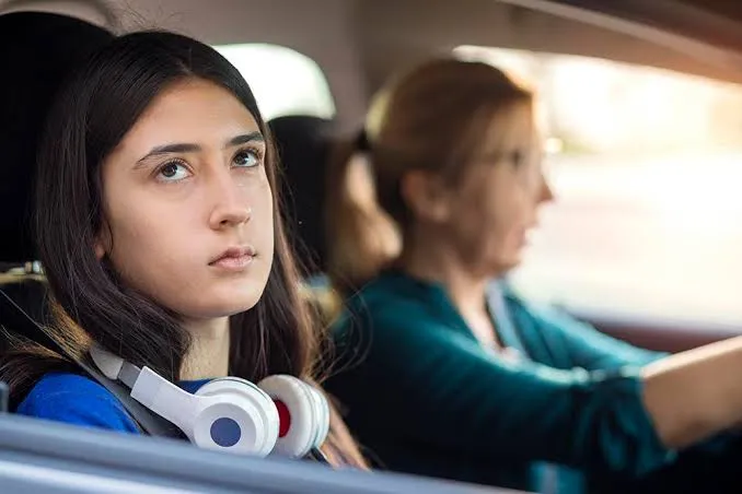 How to Deal with Adolescent Mood Swings