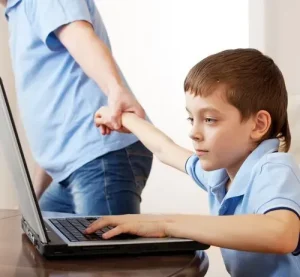 How to Deal with Internet-Addicted Kids